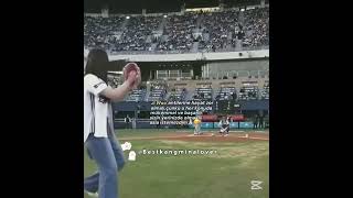 clbeSpVyBaY Video Image