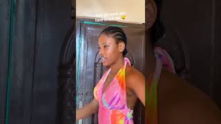 This Girl Want Use Food Knack Me