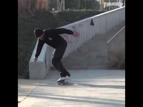 Darkslide @waywardnephew | Shralpin Skateboarding
