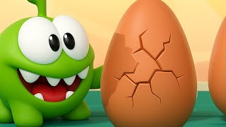 Om Nom Breaks Eggs To See Whats Inside Learn English With Om Nom Educational Cartoon