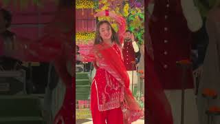Yumna Zaidi Dance At Her Brothers Wedding Dance Video