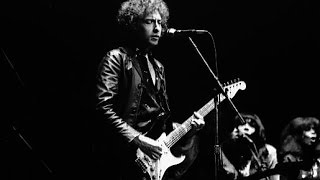 Watch Bob Dylan Hallelujah video