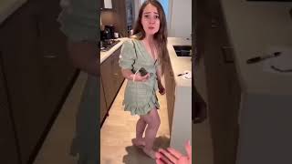 Girl And Cuber Painful Job