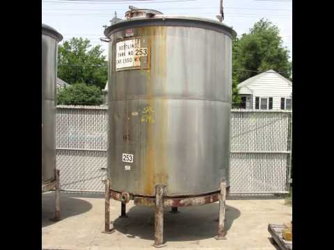 1560 gallon vertical 304 stainless steel tank