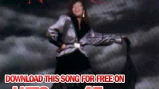 Watch Natalie Cole Love Is On The Way video