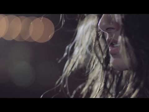 Alas Y Garras Video