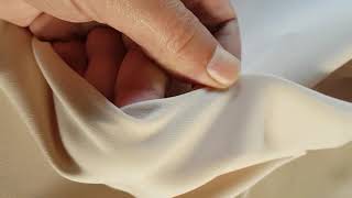 Coupon Tissu Crèpe Polyester Épaisseur Jupe Uni Crème 1.80 Mètres Rfa6321