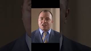 Erkek Adam Küpe Takmaz
