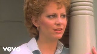 Watch Reba McEntire What Am I Gonna Do About You video