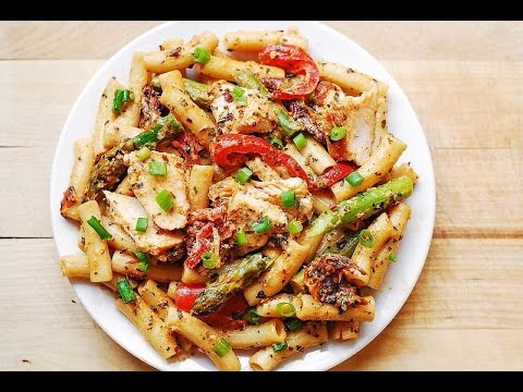 Video Pasta Recipe With Chicken And Peppers