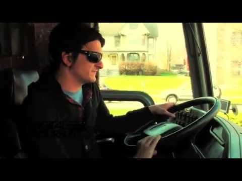 Shiny Toy Guns - BUS INVADERS Ep. 3