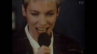 Watch Eurythmics Here Comes That Sinking Feeling video