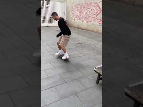 Macba side mission  #pizzaskateboards #skateboarding #raulvalencia