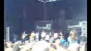 Watch Lightning Seeds Feeling Lazy video