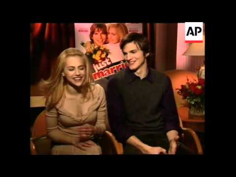 Ashton Kutcher and Brittany Murphy being rude
