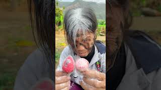 Người Vô Gia Cư Nghèo Đói Kẹo Mắt Siêu Ngon Và Các Loại Kẹo Được Ban Phát Từ Thượng Đế Cảm Ơn