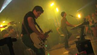 Watch Lightswitch I Wanna Know video