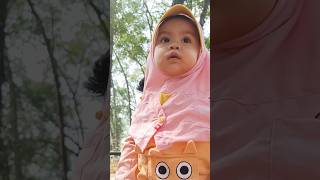 Baby Mey Di Kebun Binatang Liat Jerapah Seneng Banget Lhoo