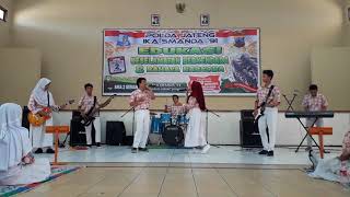 Download lagu Via Vallen Selow