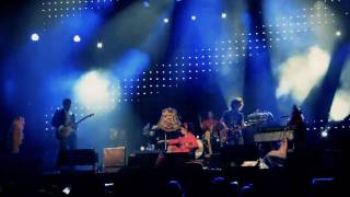 Watch Toxique Telephone video