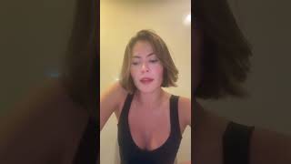 Ana Carolina Dias Y