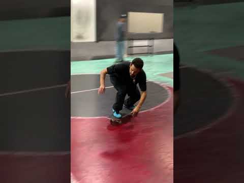 Nollie crook Nollie heel out at the Diamond Mine skatepark