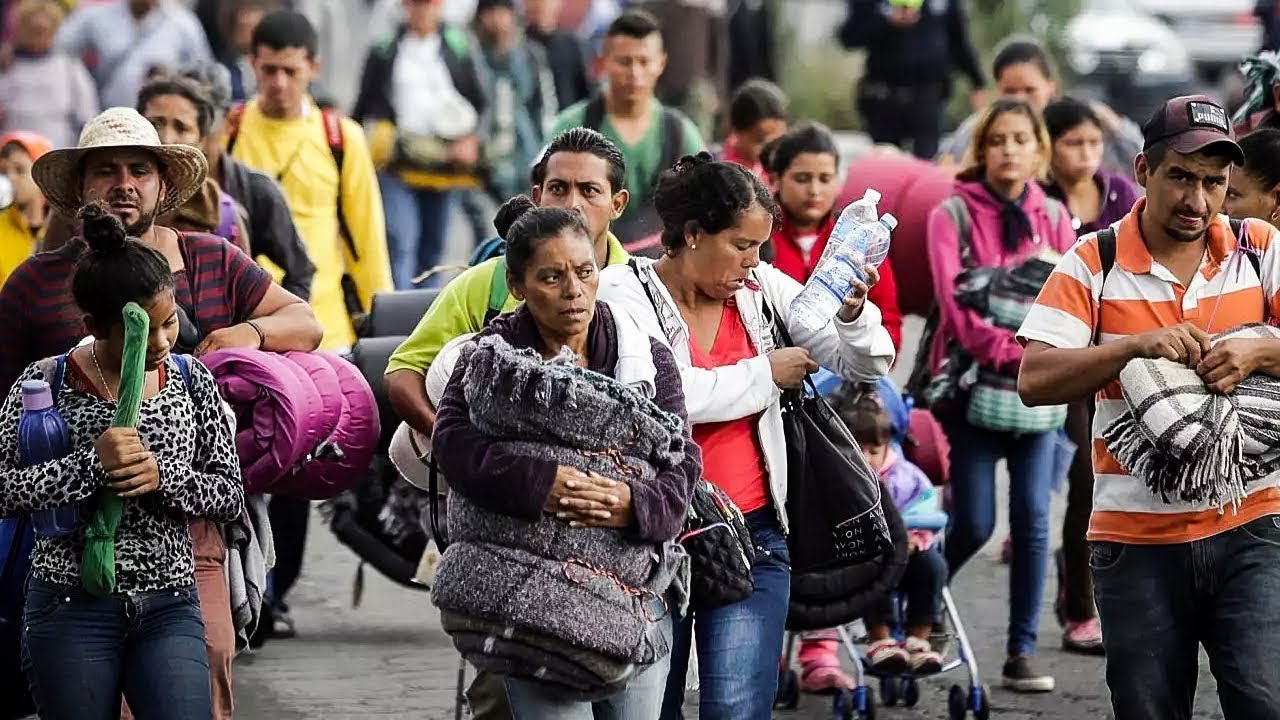 Иммигрантка из Мексики не против позировать незнакомцу