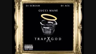 Watch Gucci Mane Act Up (feat. T-Pain) video