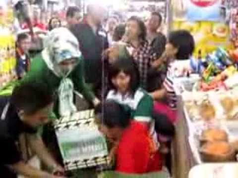 Angel Lelga Blusukan Pasar Tradisional