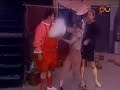 Chaves - 2ª Temporada - Chaves e Quico dão Uma Surra de Travesseiro em Nhonho