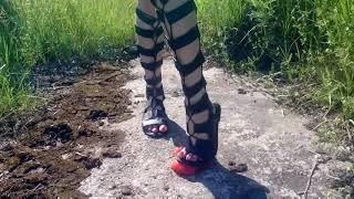 Crush Helga Li Sandals
