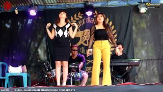 Koyo Jogja Istimewa Duet Super Rindi Antika Ft Feta Fernanda Ratu Goyang Bigo Jogja
