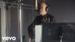 Watch Lyle Lovett Pants Is Overrated video