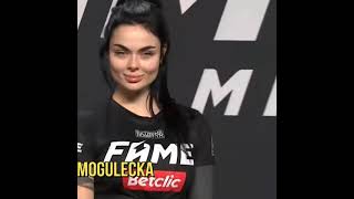 Zusje Whatsapp Status - Kamila Smogulecka - Zusje Fame Mma - Atude Whatsapp Status