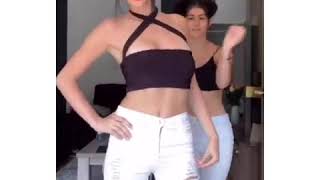Lea Eluibelly Dance