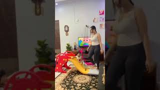 Mamah Muda Beresin Rumah