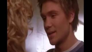 Watch One Tree Hill Sidewalks video