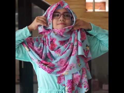 Tutorial 7 in 1 pasmina instan motif dua lubang shabiya hijab , cantik,  simple,  syar'i Berikut ini adalah tutorial pemakaian produk pashminaBerikut ini adalah tutorial pemakaian produk pashminainstant( Pashtan ) yang dilengkapi path. PashminaBerikut ini adalah tutorial pemakaian produk pashminaBerikut ini adalah tutorial pemakaian produk pashminainstant( Pashtan ) yang dilengkapi path. Pashmina2 lubangdengan ...
