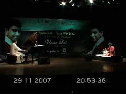 Utsav Lal on piano presents Raj Kapoors Dost dost na raha
