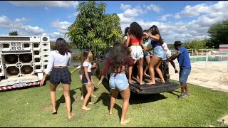 Tiringa Fica Revoltado Com A Mulherada Dançando Funk Em Cima Do Seu Carro Comédia Selvagem