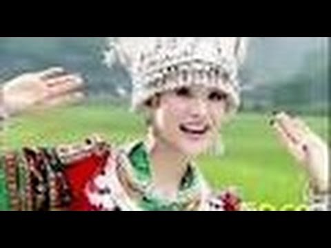文欣 / 苗家姑娘过山来 Wen Xin - Hmoob Ntxhais Saum Toj Siab Los (MV) H'Mong H'Mông