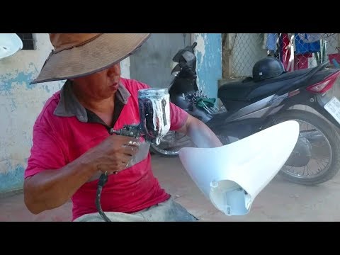 Sơn Dàn Áo Xe Vespa Màu Trắng Ánh Pha Lê Đẹp Long Lanh