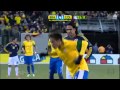 Neymar erra pênalti e acerta cabeça do Chaves