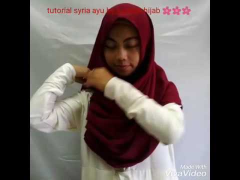 Gambar jilbab instan belah tengah