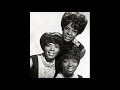 Martha Reeves and the Vandellas - MY BABY LOVES ME