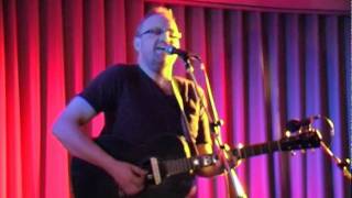 Watch Boo Hewerdine Murder In The Dark video