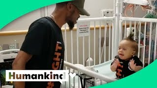 R&B superstar shows up for baby’s good news