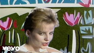 Watch Altered Images I Could Be Happy video