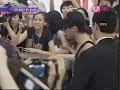 090803 Mnet Wide News - DBSK created a chaos in airport and to their fans