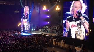 GUNS & ROSES - Live in Hawaii. First half hour of their first show in the state...